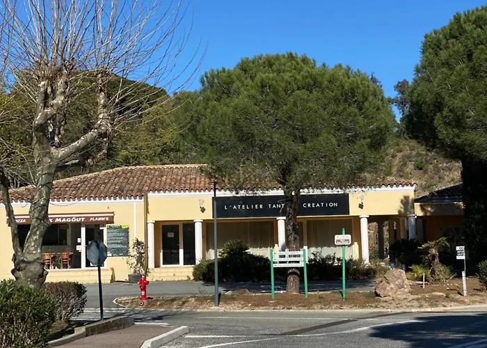 Avec Piscine, Vue Golf A Maxime Apartamento *