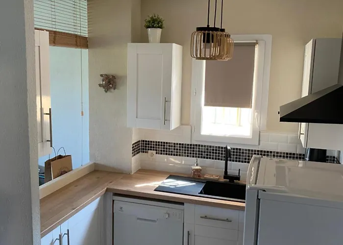 Avec Piscine, Vue Golf à Maxime Sainte-Maxime